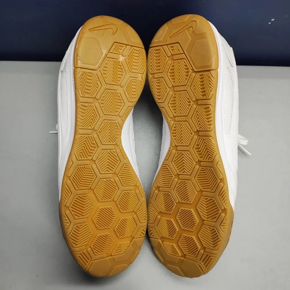 Nike classic athletic